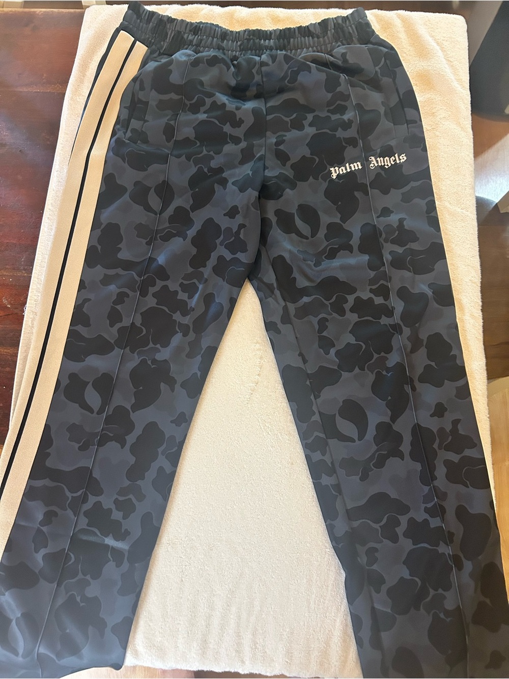 Palm Angels mens XL Black Camouflage Track Pants